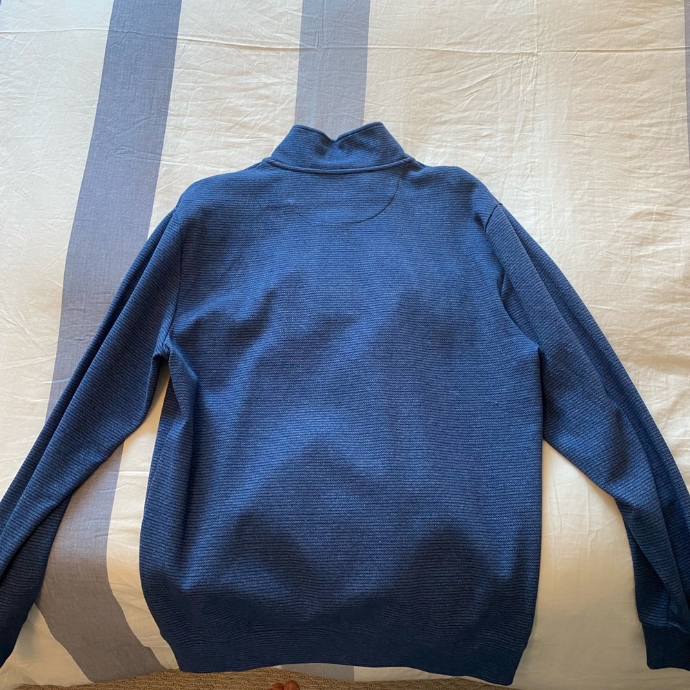 Vineyard Vines Performance Fleece - Medium. - image 2